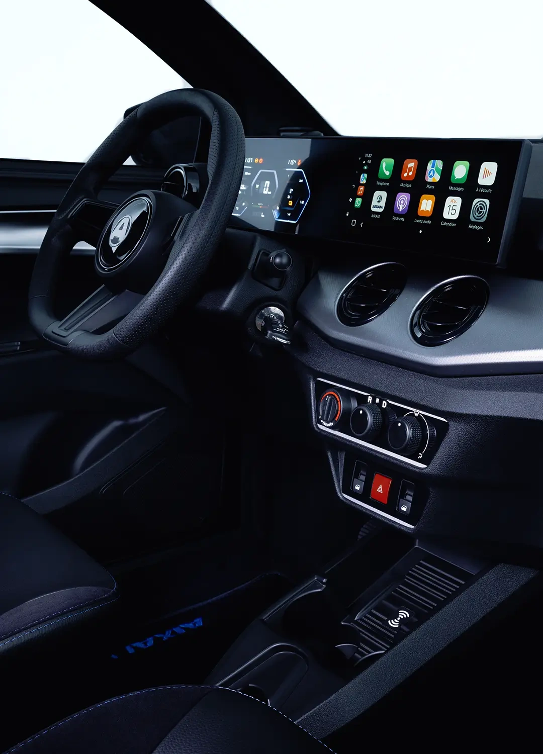 Naujas AIXAM automobilių interjeras