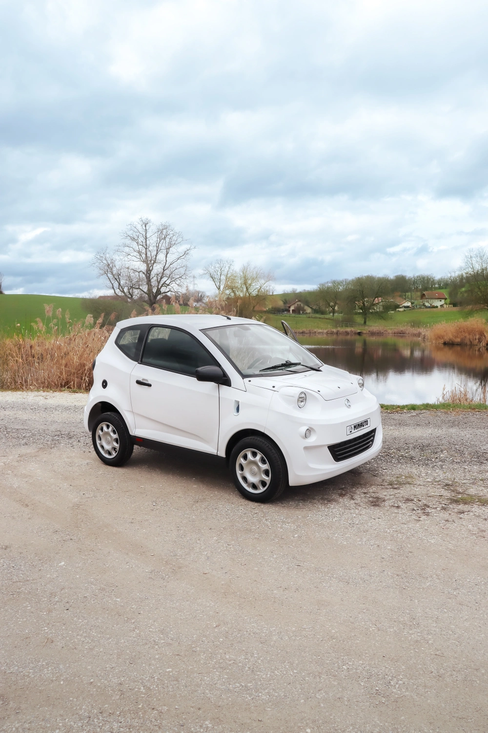 ATRASK NAUJĄJĮ eMINAUTO