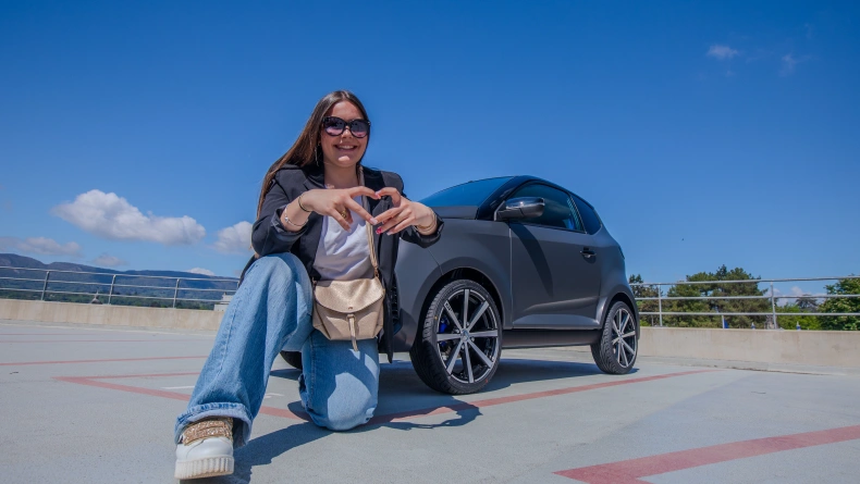 Automobiliai, kuriems vairuoti nereikia vairuotojo pažymėjimo, AIXAM City 1.jpg