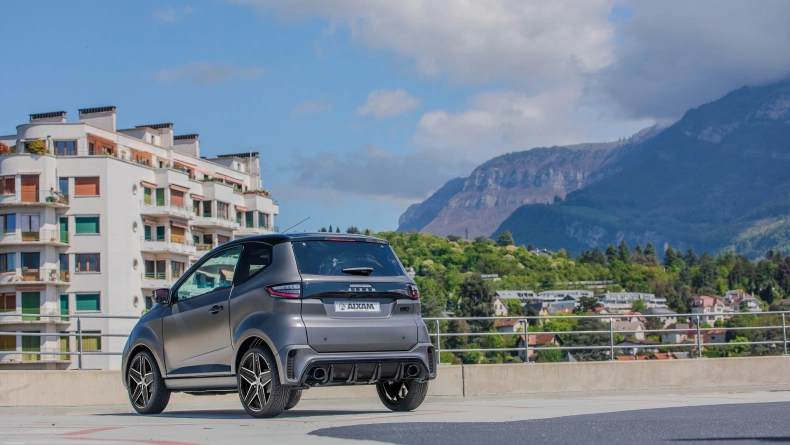 Automobiliai, kuriems vairuoti nereikia vairuotojo pažymėjimo, AIXAM City 
