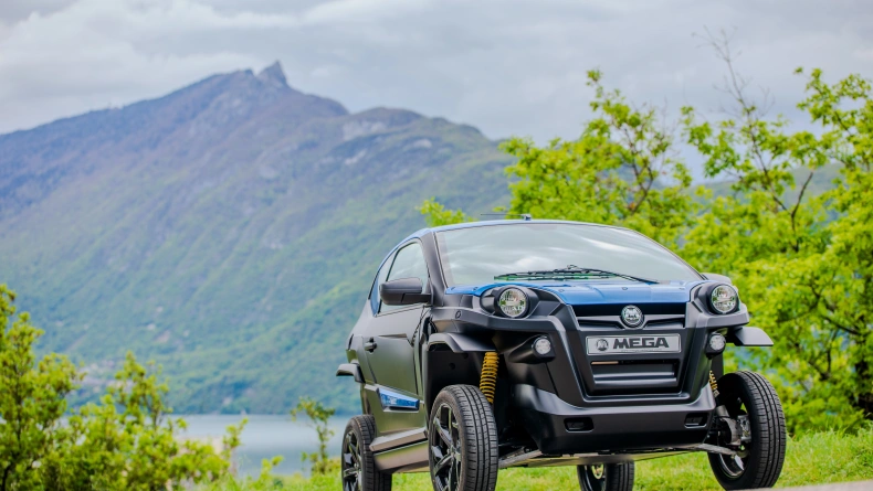 Automobiliai, kuriems vairuoti nereikia vairuotojo pažymėjimo, AIXAM e-Scouty 1.jpg