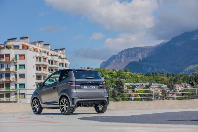 Automobiliai, kuriems vairuoti nereikia vairuotojo pažymėjimo, AIXAM City aa Photo 2.jpg