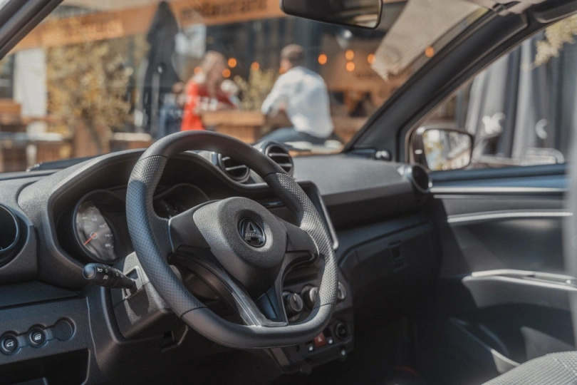 Automobiliai, kuriems vairuoti nereikia vairuotojo pažymėjimo, AIXAM Crossline slide_aixam-crossline-pack-670c47a096dab.webp