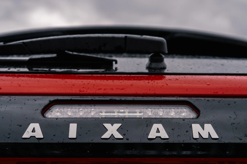 Automobiliai, kuriems vairuoti nereikia vairuotojo pažymėjimo, AIXAM e Coup&eacute; SITU_ECOUPGT_RED_PNG (61).jpg