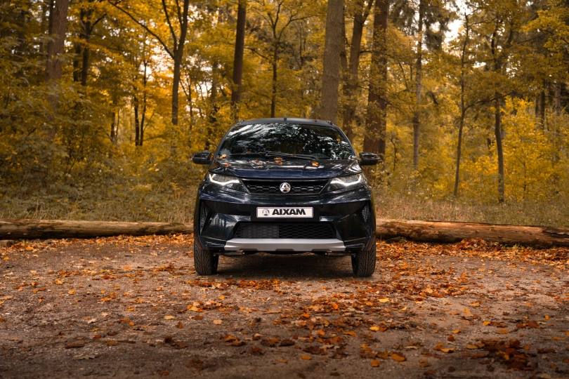 Automobiliai, kuriems vairuoti nereikia vairuotojo pažymėjimo, AIXAM e Crossover DSC05846.jpg