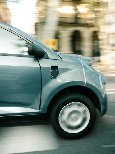 Automobiliai, kuriems vairuoti nereikia vairuotojo pažymėjimo, AIXAM e Minauto SITU_EMULTIM_TIT_PNG (9).jpg