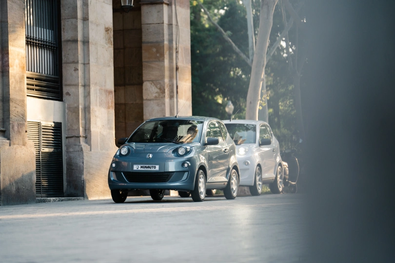 Automobiliai, kuriems vairuoti nereikia vairuotojo pažymėjimo, AIXAM Minauto SITU_EMULTIM_TIT_PNG (10).jpg